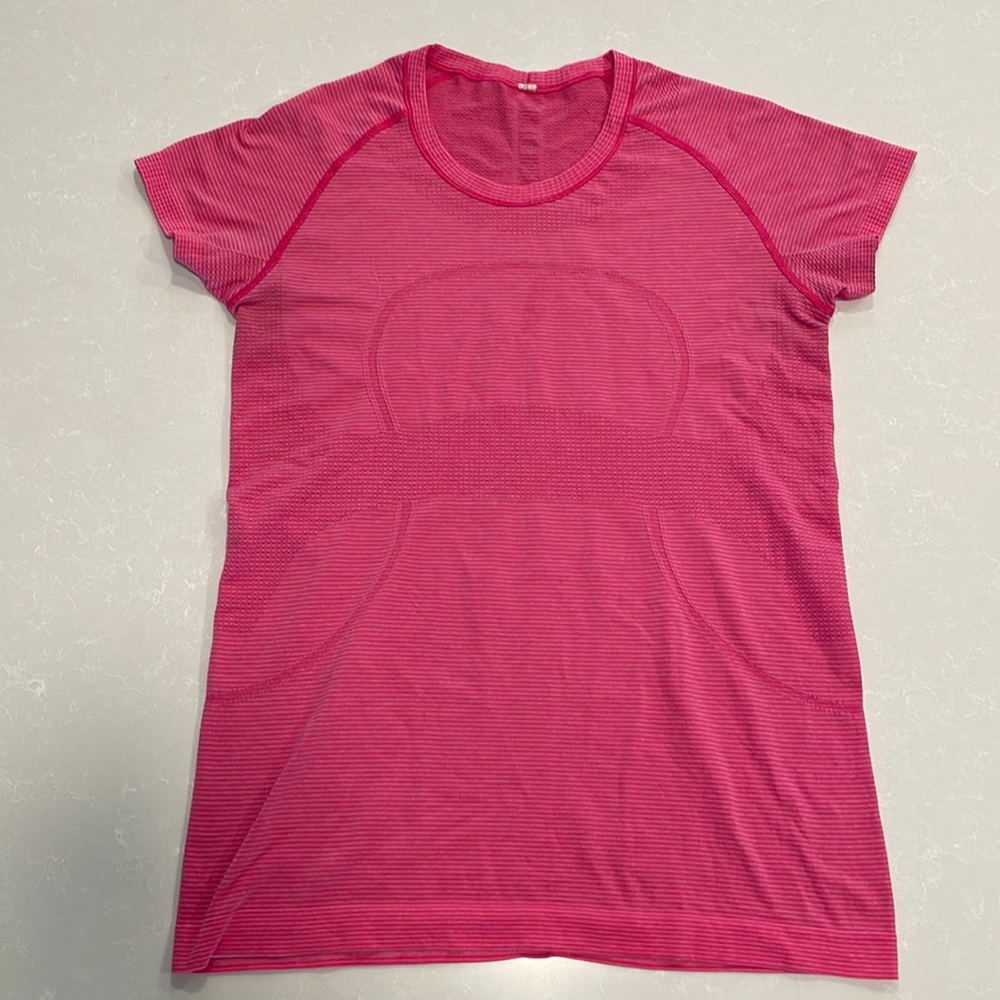 Lululemon top